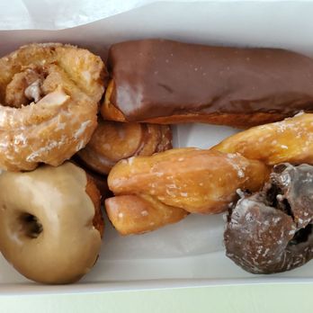Doughboys Donuts - Maple, old fashioned, Twist, Cinnamon Roll, Chocolate  LongJohn & Devils food - they call it a Babys Box 7.00 - Donuts Near Me - Raytown, Missouri