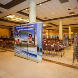 Rhone Congres & Party Centre - De zaal (voor t feestje aanvangt)...