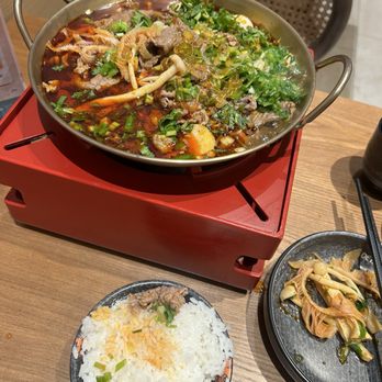 De Hotpotmini - Great food! Very authentic! - Hot Pot Near Me - Bellevue, Washington