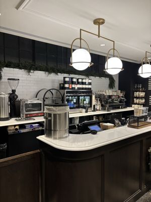 Bertie’s on the Rooftop by null