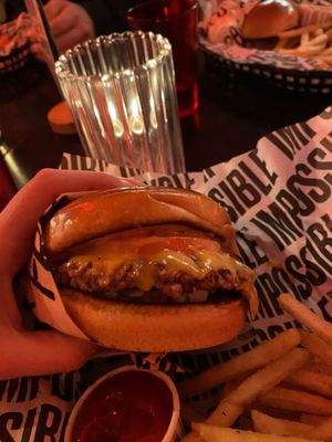 Francis Burger Joint by null