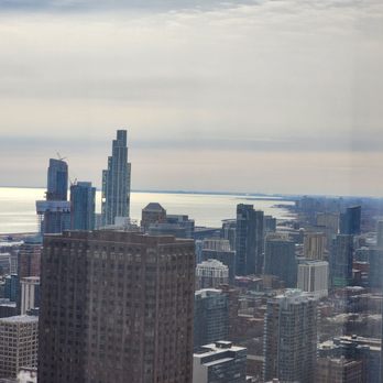 Willis Tower - Landmarks & Historical Buildings Near Me - Chicago, Illinois