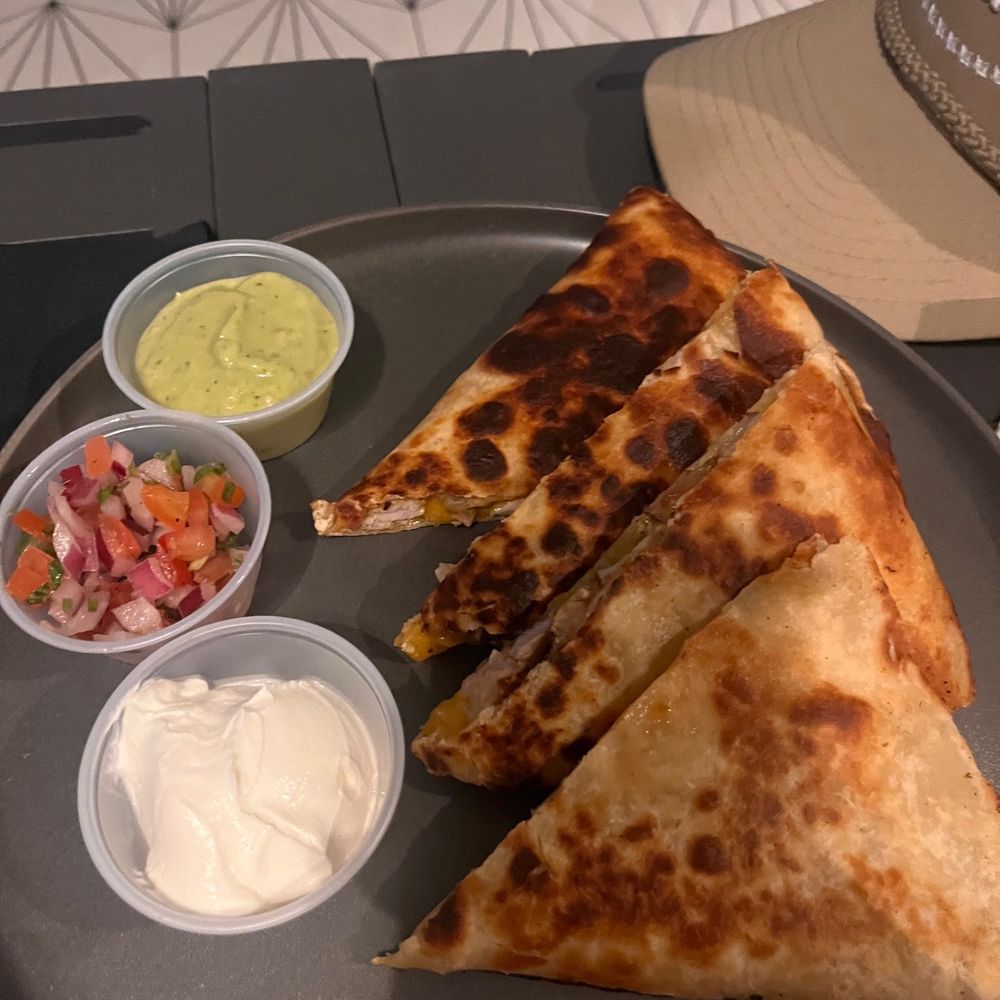 Kakes NYC - Chicken quesadilla - Lounges Near Me - Queens, New York