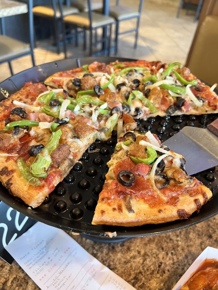 SARDELLA’S PIZZA & WINGS PEORIA 101 Photos & 182 Reviews 8278 W