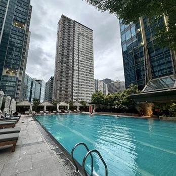 Grand Hyatt Manila - Hotels Near Me - Taguig, NCR