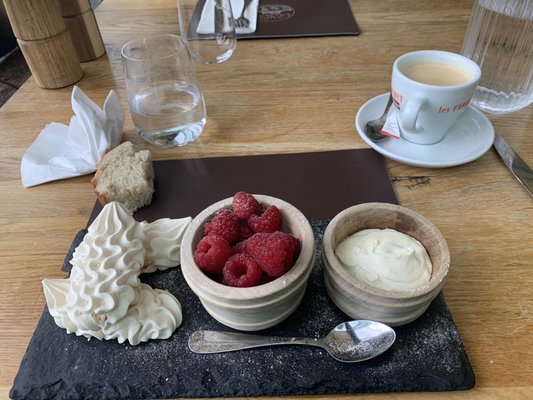 Le Saint Georges Gruyères Hotel & Restaurants by null