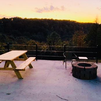 The CliffTop Cottage - Sunset - Vacation Rentals Near Me - Wellington, Kentucky The CliffTop Cottage - Sunset - Vacation Rentals Near Me - Wellington, Kentucky
