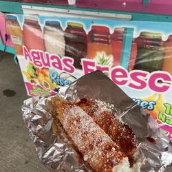 River Ice Snow Cones - Elote entero