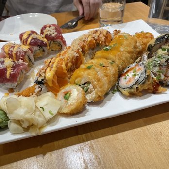 Xina Restaurant - everything bagel roll, crab rangoon roll, banzai roll, red lobster roll - Chinese Near Me - Toms River, New Jersey Xina Restaurant - everything bagel roll, crab rangoon roll, banzai roll, red lobster roll - Chinese Near Me - Toms River, New Jersey