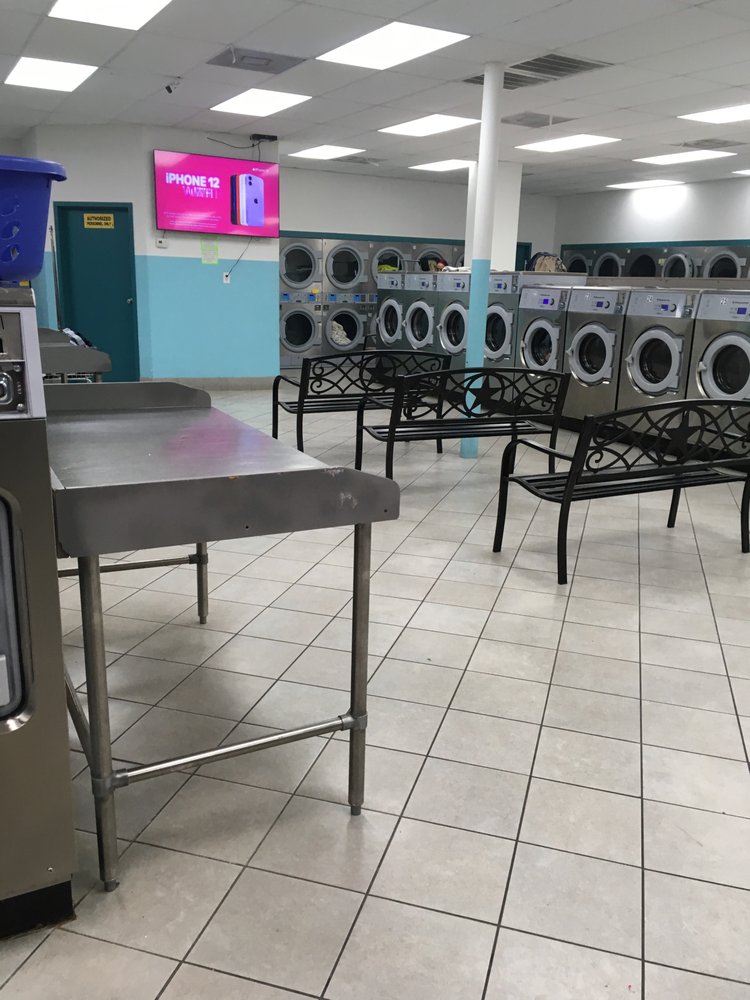 SPEEDY WASH LAUNDRY MAT Updated September 2024 12254 Nacogdoches Rd