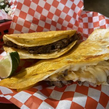 Birria - Bite - Beef birria taco minus the onions, & carne asada quesadilla. Really good. - Mexican Near Me - Las Vegas, Nevada Birria - Bite - Beef birria taco minus the onions, & carne asada quesadilla. Really good. - Mexican Near Me - Las Vegas, Nevada