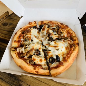 Godfather’s Pizza - Classic Pie - Pizza Near Me - Leesburg, Georgia Godfather’s Pizza - Classic Pie - Pizza Near Me - Leesburg, Georgia