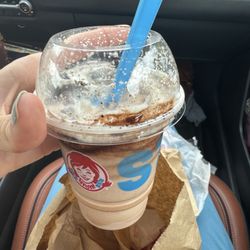 Wendy's - 6/1/25 - OREO Brownie Twist Vanilla Frosty Fusion