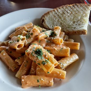 Bonta - Cafes Near Me - Lincolnshire, Illinois