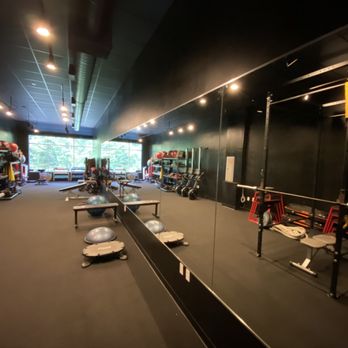 Ben-Son Glass & Mirror - Commercial gyms - Auto Glass Services Near Me - Suwanee, Georgia Ben-Son Glass & Mirror - Commercial gyms - Auto Glass Services Near Me - Suwanee, Georgia