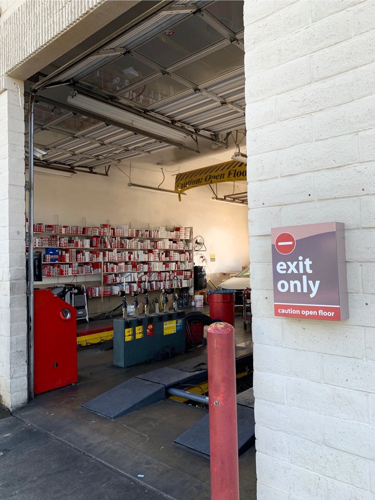 JIFFY LUBE 13 Photos & 87 Reviews 200 East Yosemite Ave, Merced