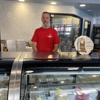 Petite Gateaux - Andy is ready to serve you 2025 - Bakeries Near Me - Denver, Colorado Petite Gateaux - Andy is ready to serve you 2025 - Bakeries Near Me - Denver, Colorado