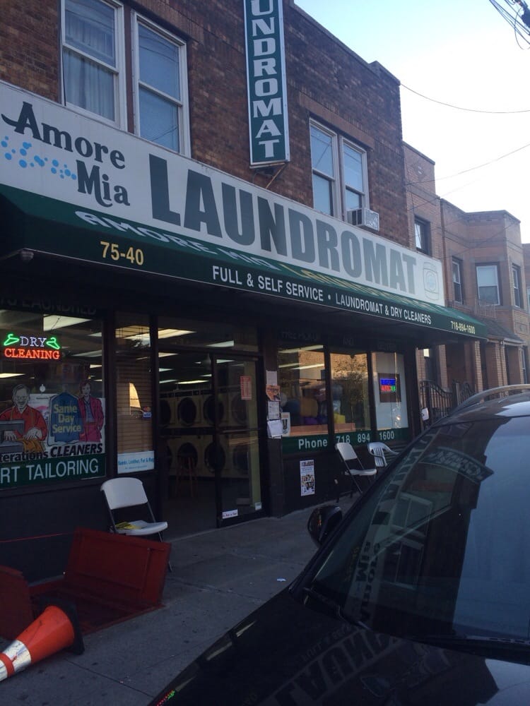 AMORE MIA LAUNDROMAT Updated June 2024 7540 Metropolitan Ave