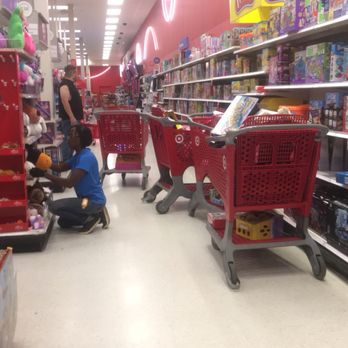 Target - Department Stores Near Me - Hicksville, New York