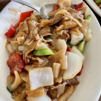 Thai Elephant Morro Bay - 50. Spicy Noodles with beef - Thai Near Me - Morro Bay, California Thai Elephant Morro Bay - 50. Spicy Noodles with beef - Thai Near Me - Morro Bay, California