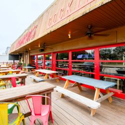 Little Woodrow's Bellaire - Patio season is better at Little Woodrow's!