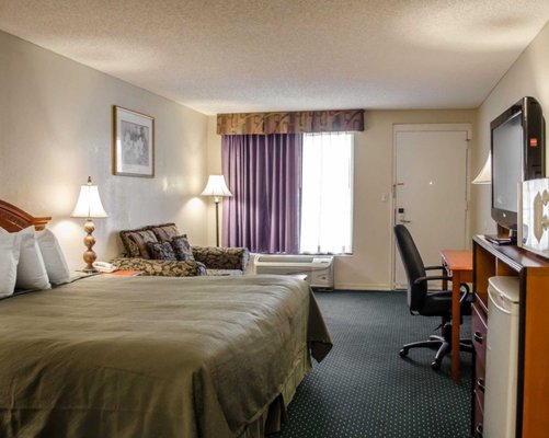 QUALITY INN NEAR MANATEE SPRINGS STATE PARK - Updated September 2024