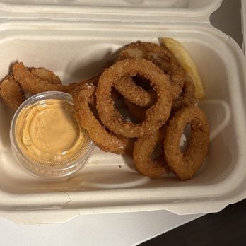 Earth Aloha Eats - Onion rings - Vegan Near Me - Kihei, Hawaii Earth Aloha Eats - Onion rings - Vegan Near Me - Kihei, Hawaii
