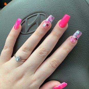 Hot Nails - Nails - Nail Salons Near Me - Elk Grove Village, Illinois Hot Nails - Nails - Nail Salons Near Me - Elk Grove Village, Illinois