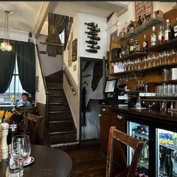 Misto - Not a lot of room but a fantastic experience
