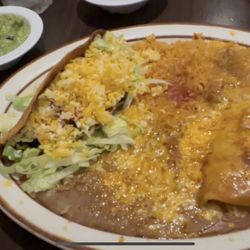 The Latigo Kid - Hard chicken, taco and chicken enchilada combination