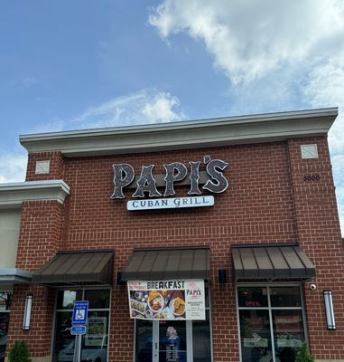 Papi's Cuban & Caribbean Grill by null