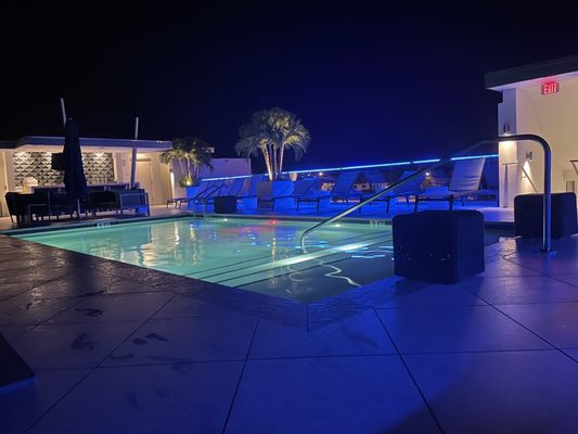 H2O Suites Hotel by null