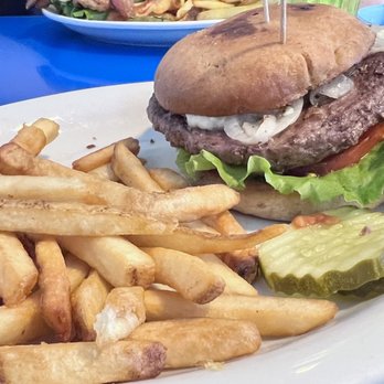 Monty's Blue Plate Diner - Hamburger GF - Diners Near Me - Madison, Wisconsin