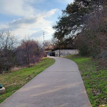 Blue Hole Park - Parts of the trail are wide sidewalks. - Parks Near Me - Georgetown, Texas