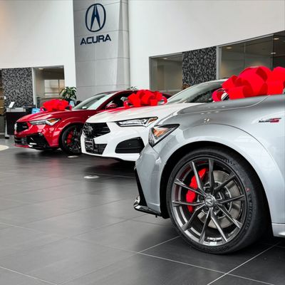 MCGRATH ACURA OF DOWNTOWN CHICAGO - Updated February 2026 - 140 Photos