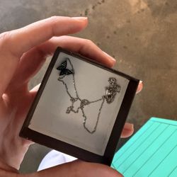 Montgomery Jewelers - Necklace