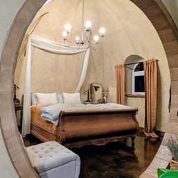 The cute bedroom and oh so comfy bed had us wanting to stay forever! The cute bedroom and oh so comfy bed had us wanting to stay forever!