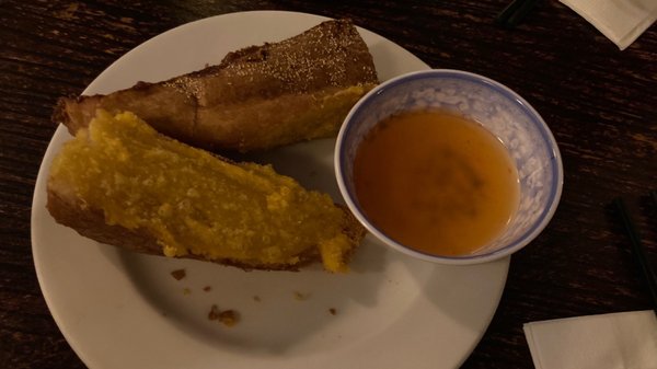 Le’s Vietnamese Restaurant by null