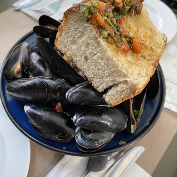Tabaré Williamsburg - Mussels - Latin American Near Me - Brooklyn, New York Tabaré Williamsburg - Mussels - Latin American Near Me - Brooklyn, New York