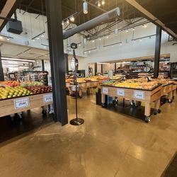 Cox Farms Market - Fruits and vegetables area