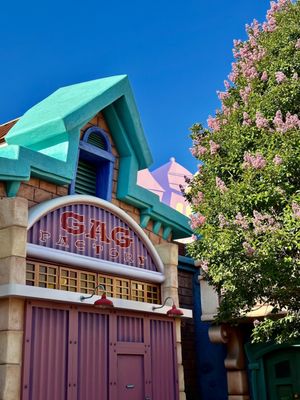 Mickey's Toontown by null