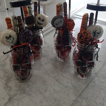 Sweet Memories Chocolates - Halloween treats - Chocolatiers & Shops Near Me - Philadelphia, Pennsylvania