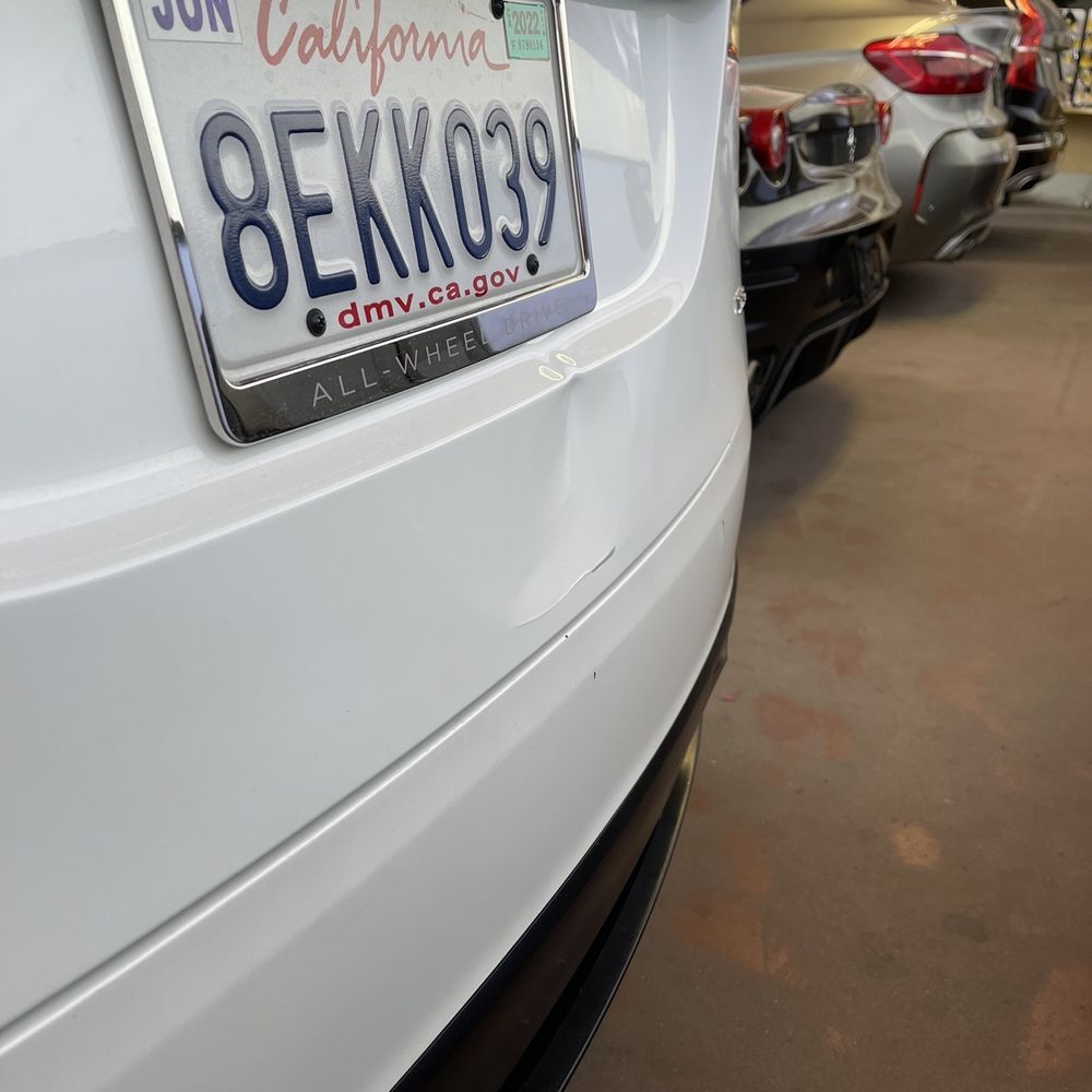 All In Auto Group - 2018 Tesla Model X 75D: Rear End Damage, was not mentioned on the ad, and carfax showed a clean record accident-free - Used Car Dealers Near Me - Norco, California All In Auto Group - 2018 Tesla Model X 75D: Rear End Damage, was not mentioned on the ad, and carfax showed a clean record accident-free - Used Car Dealers Near Me - Norco, California