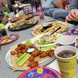 Chuck E. Cheese