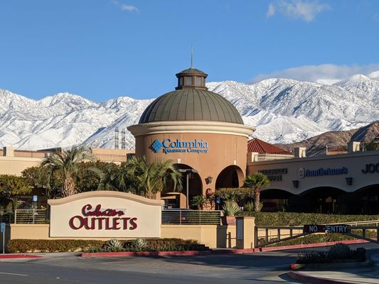 Cabazon Outlets by null