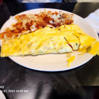 Crazy Otto's Diner Valencia - Denver omelet - Breakfast & Brunch Near Me - Valencia, California