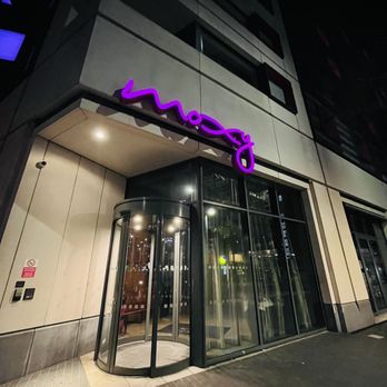 Moxy London Stratford - Hotels Near Me - London, XGL