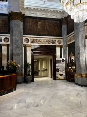 The Old Seelbach Bar by null