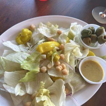 Alfred’s - The 222 salad - Pizza Near Me - St. Augustine, Florida Alfred’s - The 222 salad - Pizza Near Me - St. Augustine, Florida