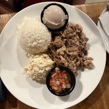 Aloha Mixed Plate - Kalua pork entree - Hawaiian Near Me - Lahaina, Hawaii